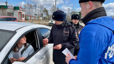 Молодогвардейцы Советского района провели акцию «Дороги Победы» Молодогвардейцы Советского района провели акцию «Дороги Победы»